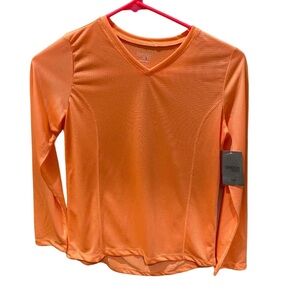 NWT Danskin long sleeve top
